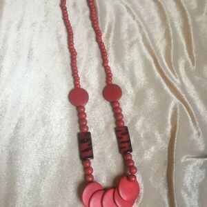 Red beaded necklace‎